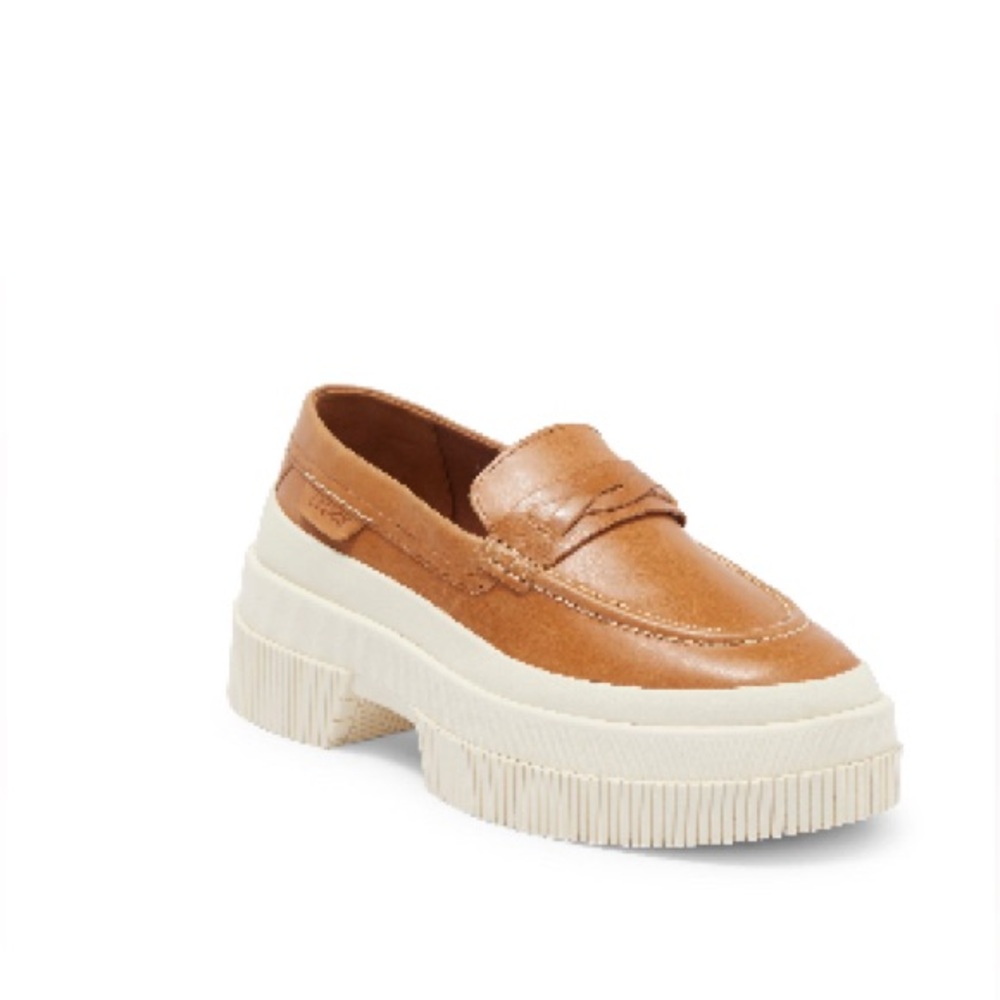 Sperry top sider platform Penny loafer- excellent used condition. Worn once
